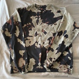 EUC Hanes Reverse Tie Dye Sweatershirt Size M
